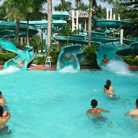 Fontana Hotel And Villas - Fontana Hot Spring Leisure Parks Mabalacat Buitenkant foto
